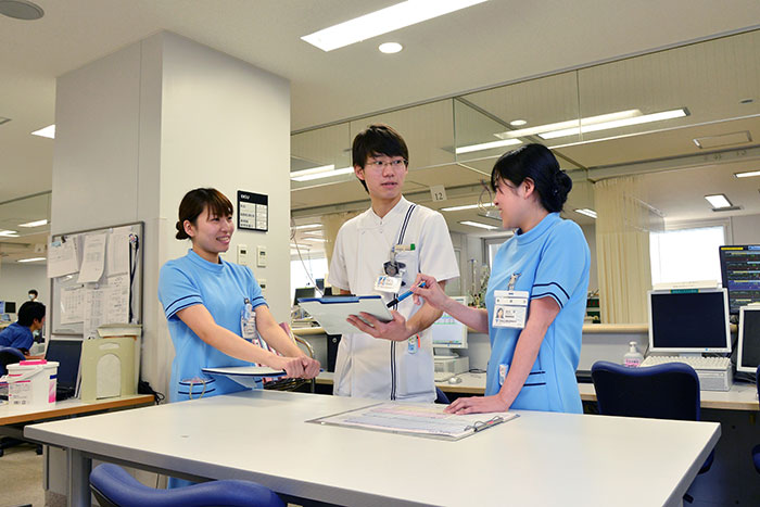 高度救命救急センター 東海大学医学部付属病院看護部